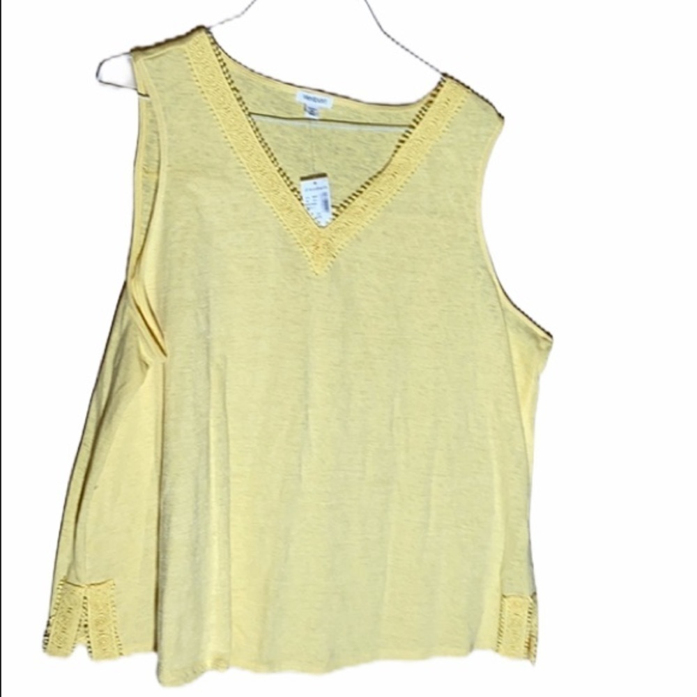 Westport sleeveless v neck yellow Tank